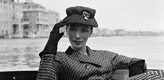 Intramontabili eleganze. Dior a Venezia nell'Archivio Cameraphoto